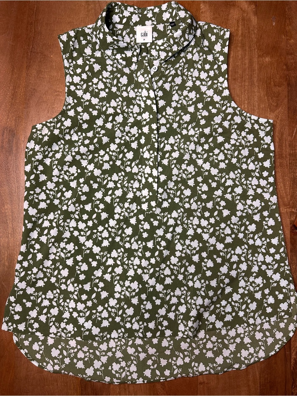 CAbi Olive & White Floral Sleeveless Button-Front Top